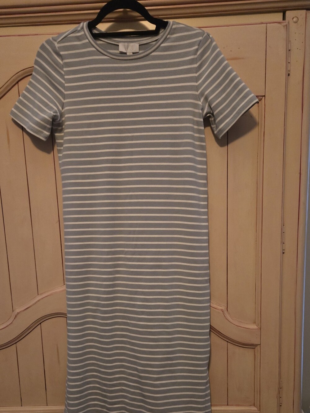 Le' AL.X  Slate and White Striped Dress. Size XS NWT